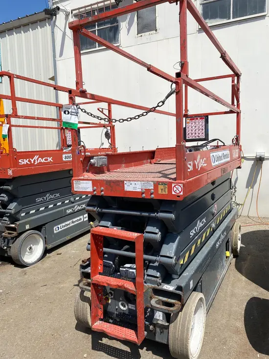 2017 Skyjack SJIII3226 Scissor Lift