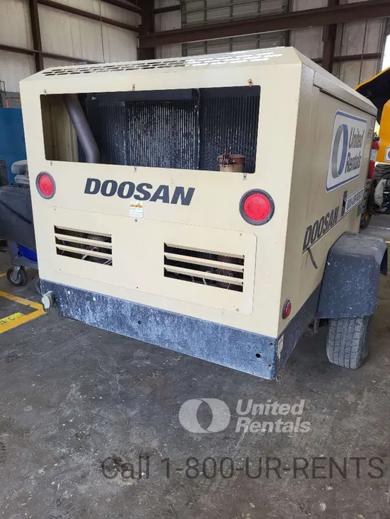2022 Doosan P425/HP375WCUT4 Air Compressor