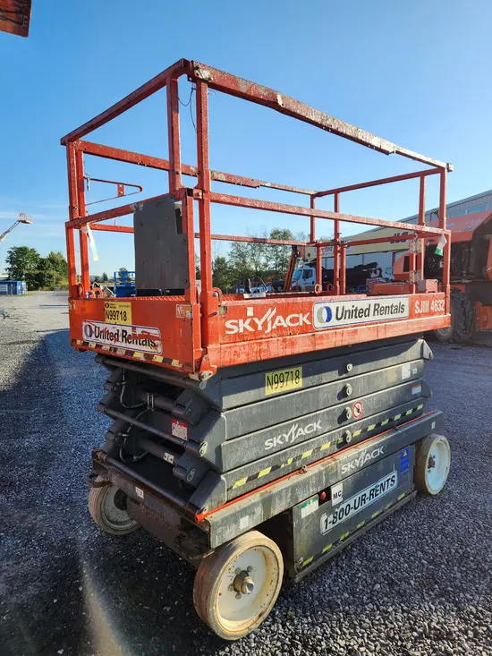 2017 Skyjack SJIII4632 Scissor Lift