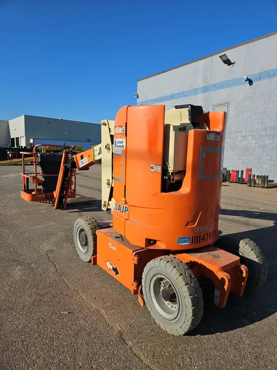 2013 JLG E300AJP Articulating Boom Lift