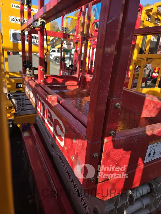 2019 MEC 1330SE Scissor Lift