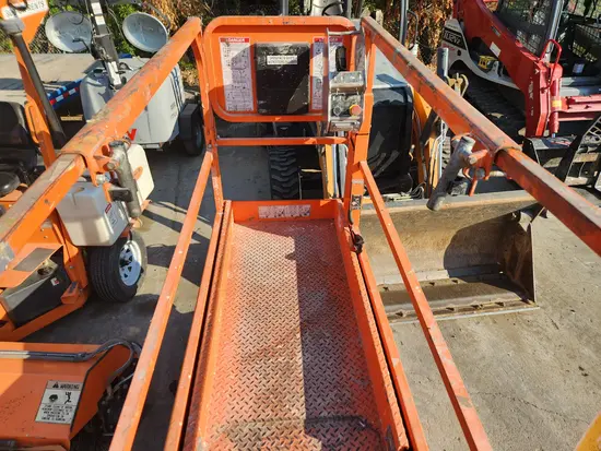 2019 Snorkel S3226E Scissor Lift