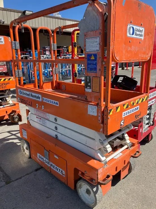 2018 Snorkel S3219E Scissor Lift