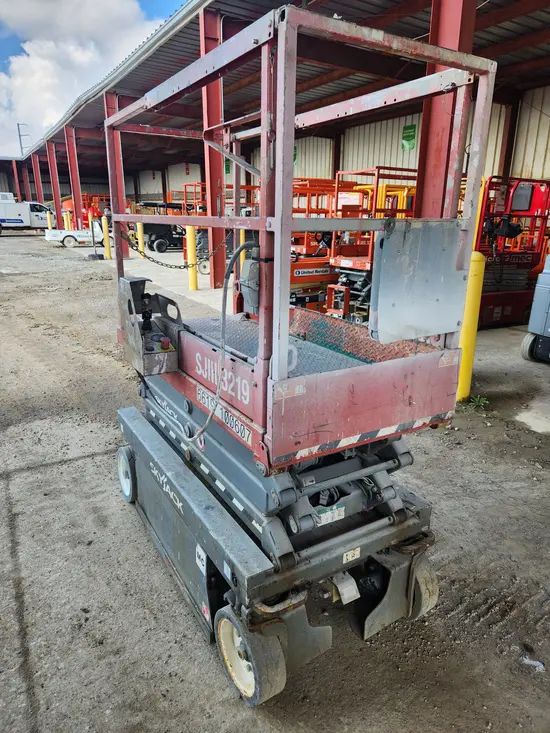 2017 Skyjack SJIII3219 Scissor Lift