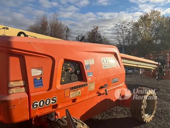 2018 JLG 600S Boom Lift