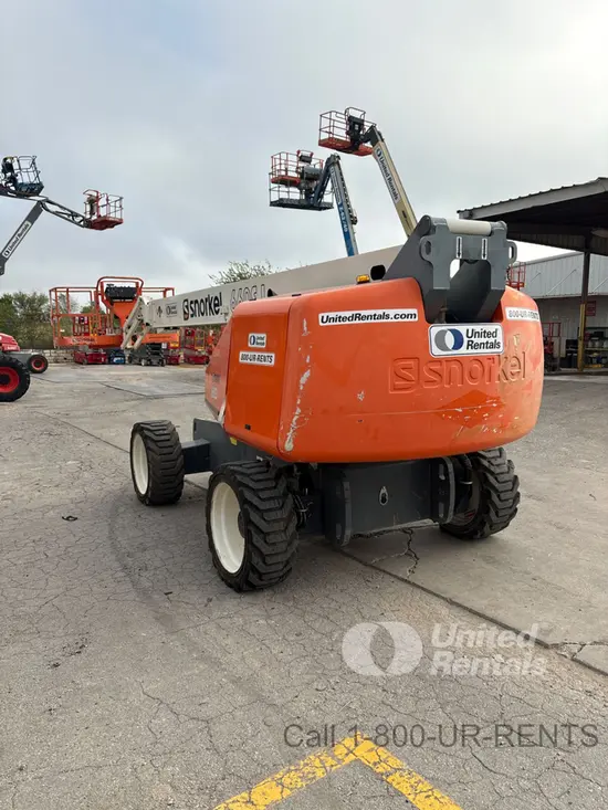 2021 Snorkel 660SJ Boom Lift