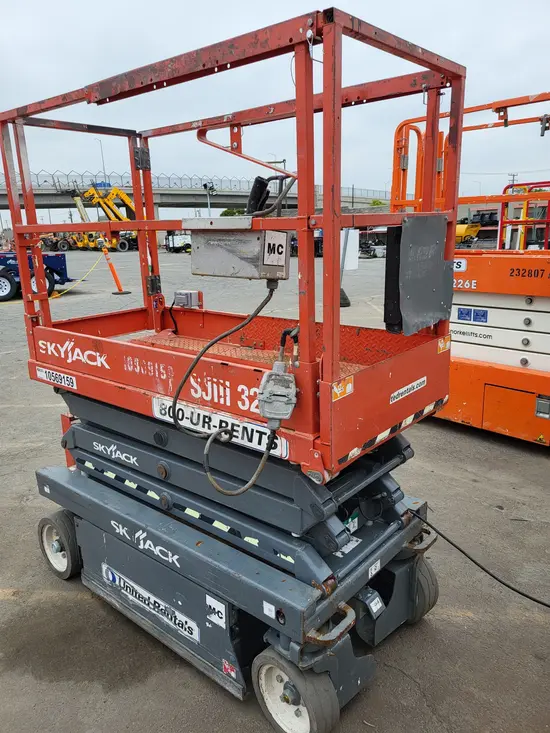 2017 Skyjack SJIII3219 Scissor Lift