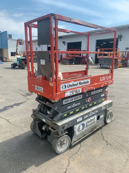 2016 Skyjack SJIII3219 Scissor Lift