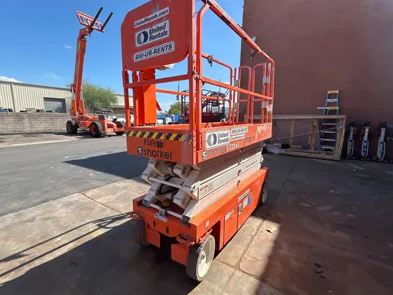 2019 Snorkel S3226E Scissor Lift