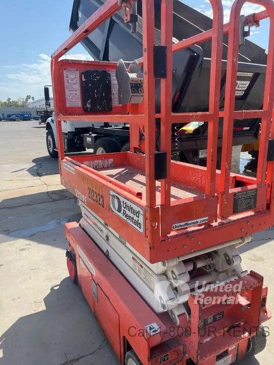 2018 Snorkel S3219E Scissor Lift