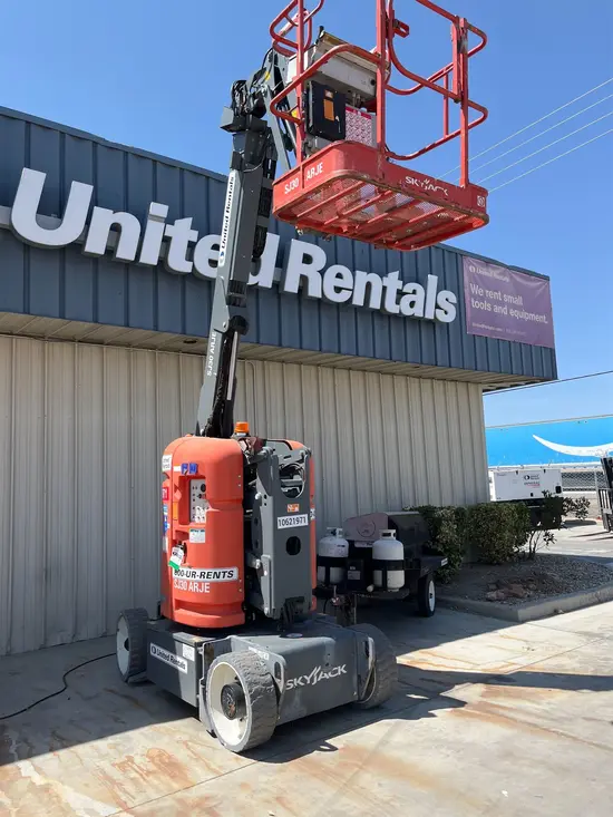 2017 Skyjack SJ30ARJE Articulating Boom Lift