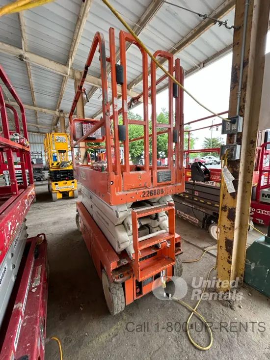 2019 Snorkel S3226E Scissor Lift