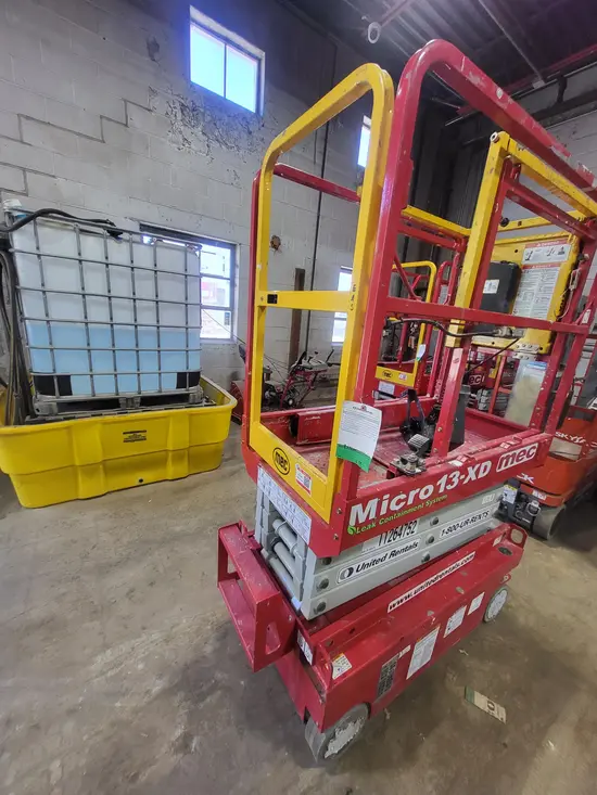 2021 MEC MICRO 13-XD Scissor Lift