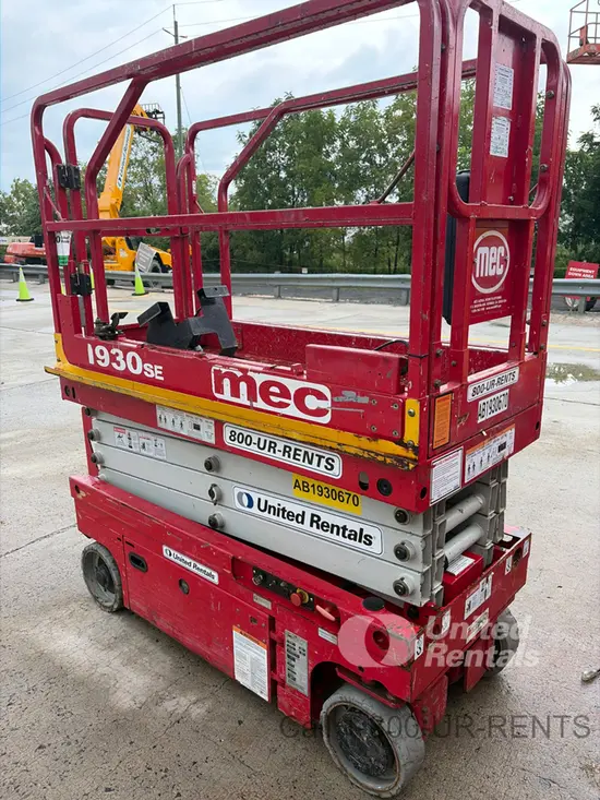 2017 MEC 1930SE Scissor Lift