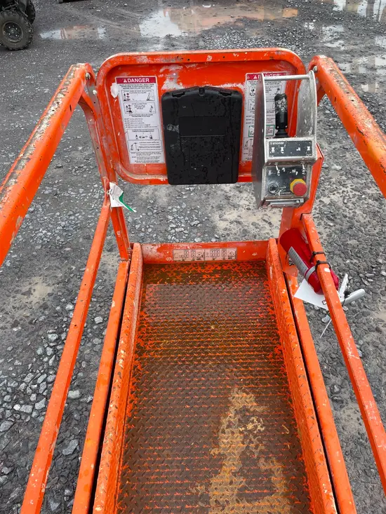 2019 Snorkel S3219E Scissor Lift