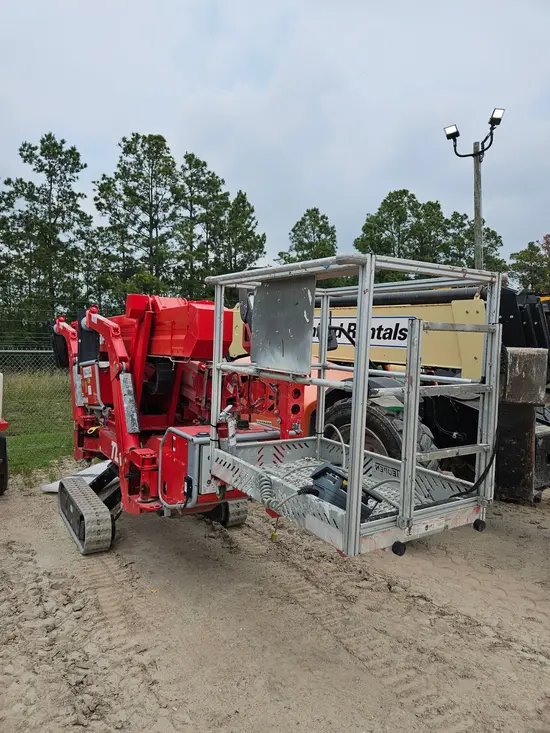 2017 TEUPEN TL63A Boom Lift