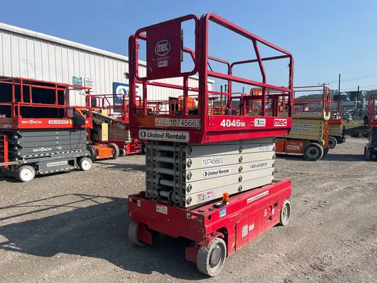 2018 MEC 4046SE Scissor Lift