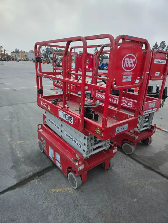 2019 MEC 1330SE Scissor Lift