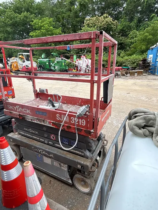 2017 Skyjack SJIII3219 Scissor Lift