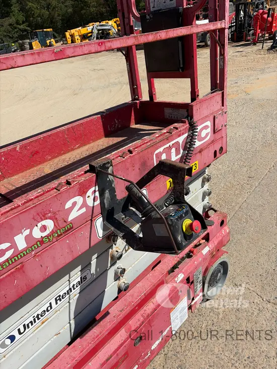 2019 MEC MICRO 26 Scissor Lift