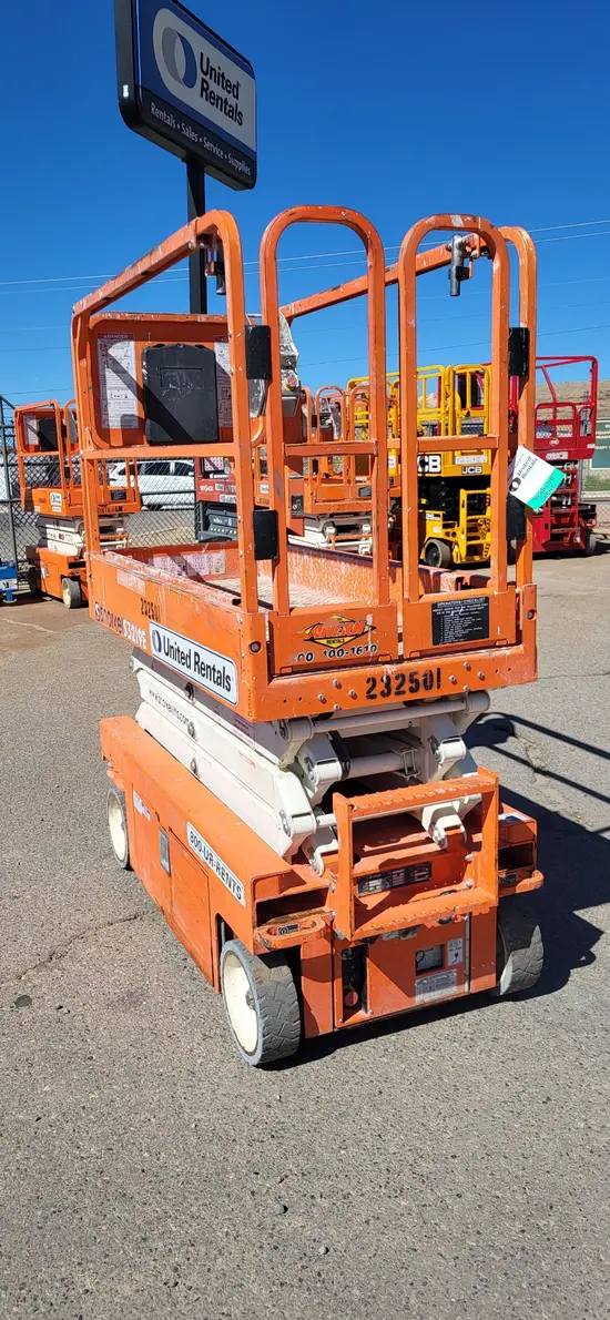 2019 Snorkel S3219E Scissor Lift