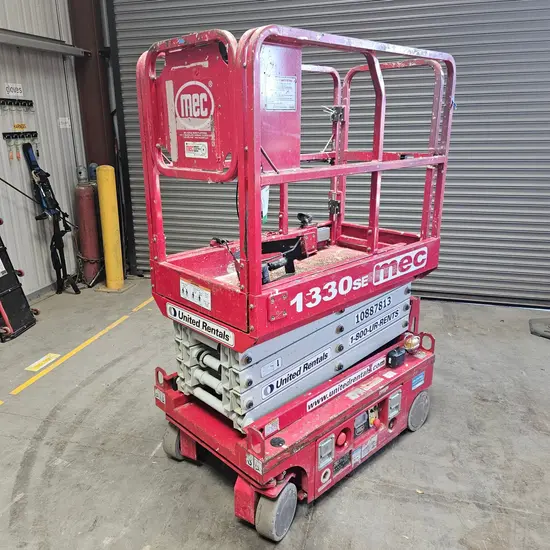 2019 MEC 1330SE Scissor Lift