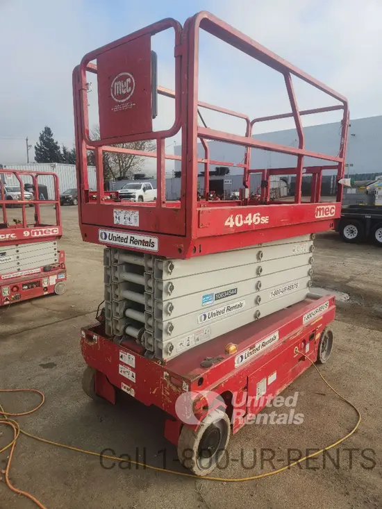 2017 MEC 4046SE Scissor Lift