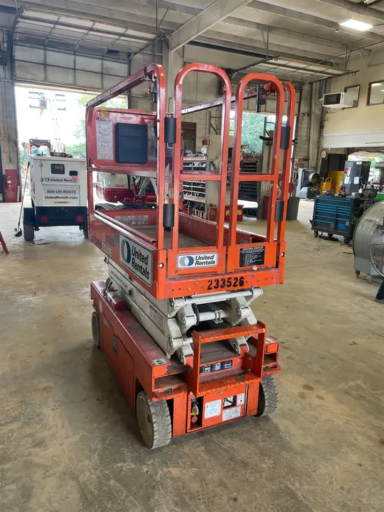 2019 Snorkel S3219E Scissor Lift