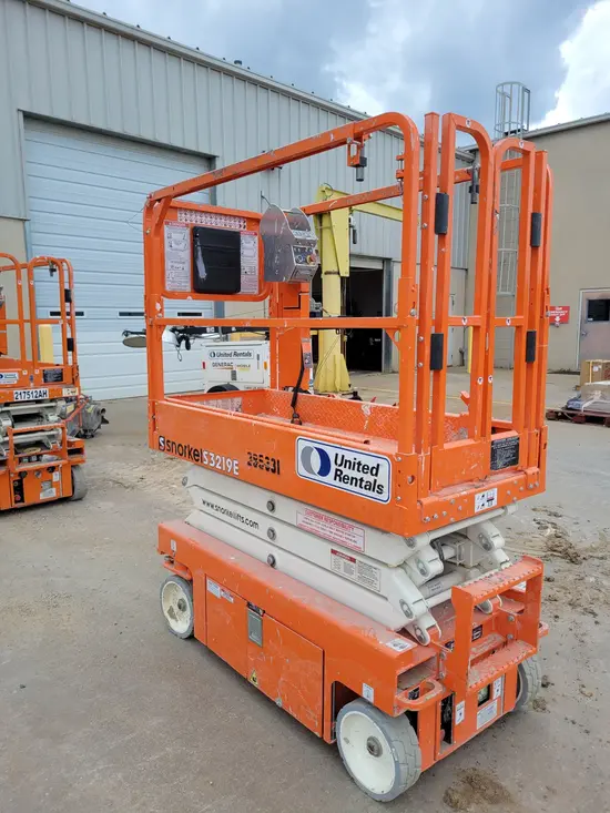 2021 Snorkel S3219E Scissor Lift