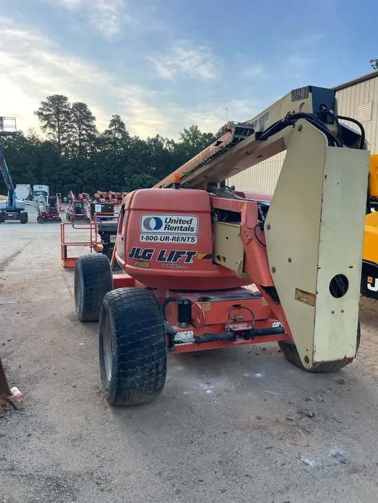 2017 JLG 600AJ Articulating Boom Lift