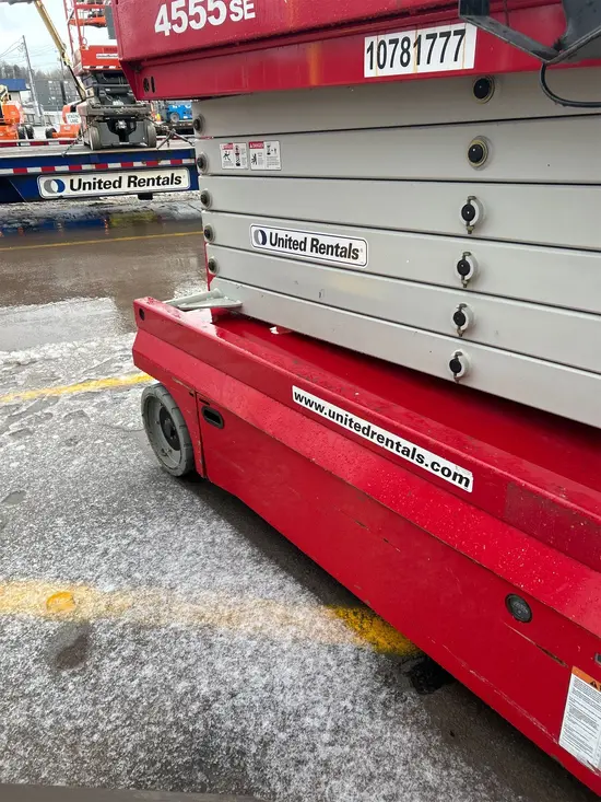 2018 MEC 4555SE Scissor Lift