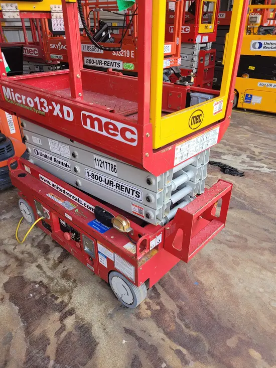 2021 MEC MICRO 13-XD Scissor Lift