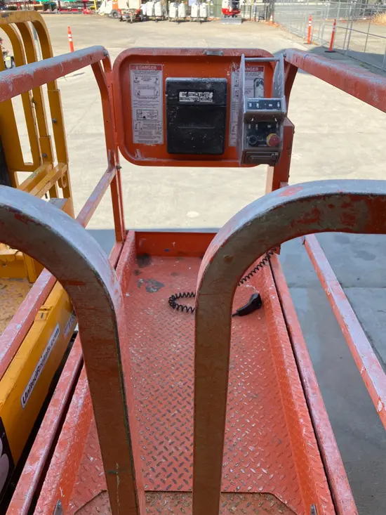 2018 Snorkel S3219E Scissor Lift