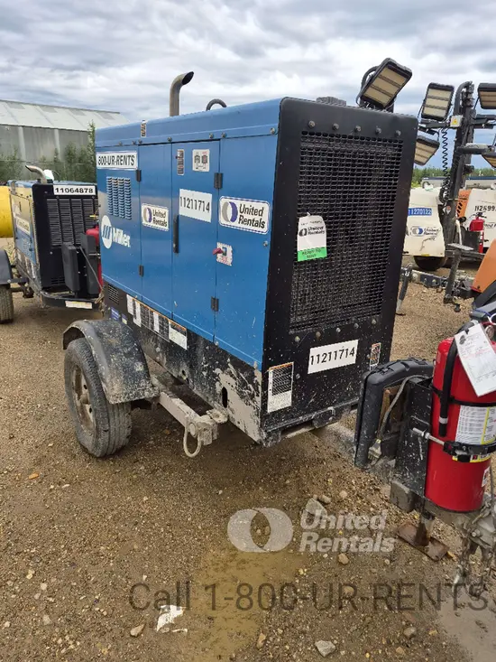 2021 Miller Welders Big Blue 500 Welder