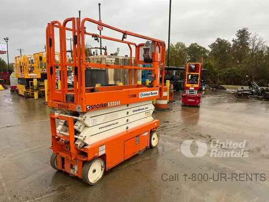 2019 Snorkel S3226E Scissor Lift