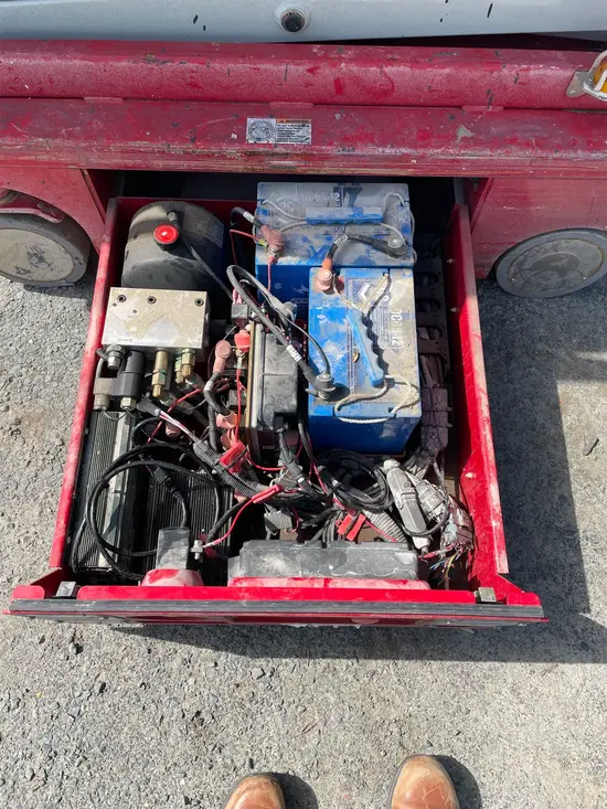 2018 MEC 1330SE Scissor Lift