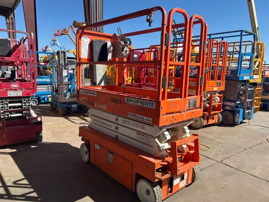 2019 Snorkel S3219E Scissor Lift