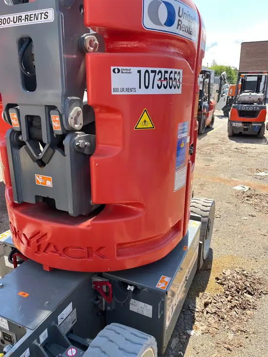 2018 Skyjack SJ30ARJE Articulating Boom Lift