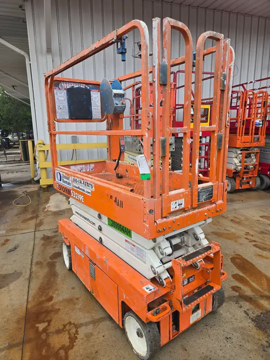 2021 Snorkel S3219E Scissor Lift