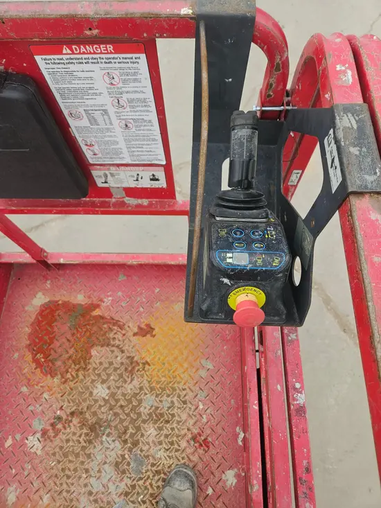 2018 MEC 4046SE Scissor Lift
