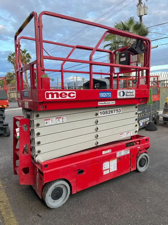 2018 MEC 4046SE Scissor Lift