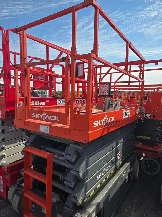 2017 Skyjack SJIII4740 Scissor Lift