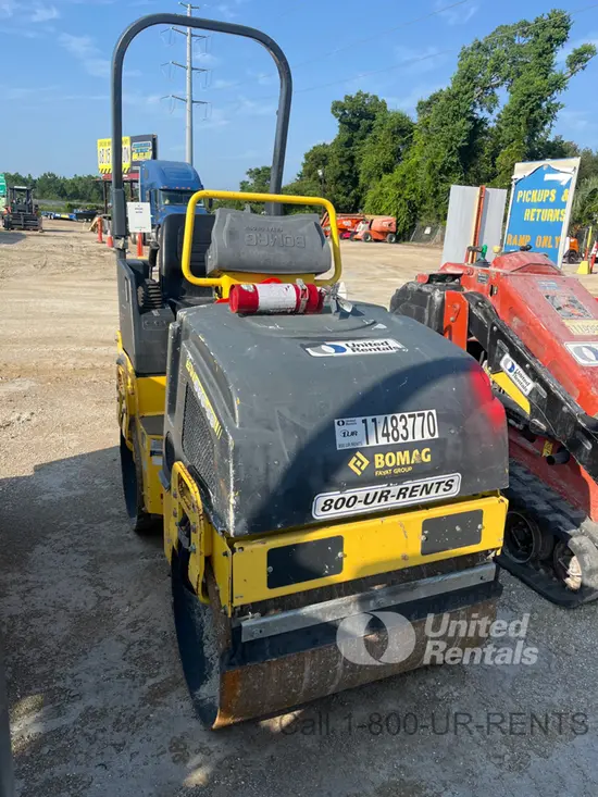 2022 BOMAG BW900-50 Double Drum Roller