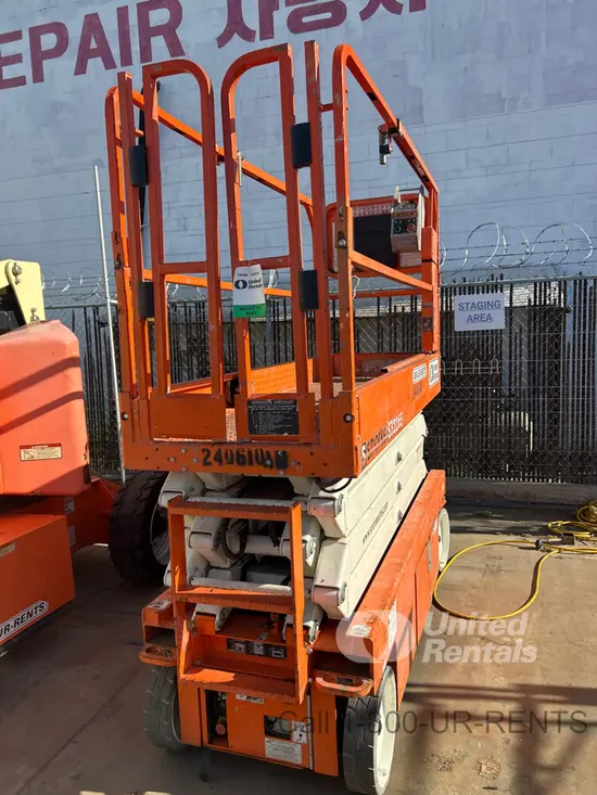 2019 Snorkel S3226E Scissor Lift