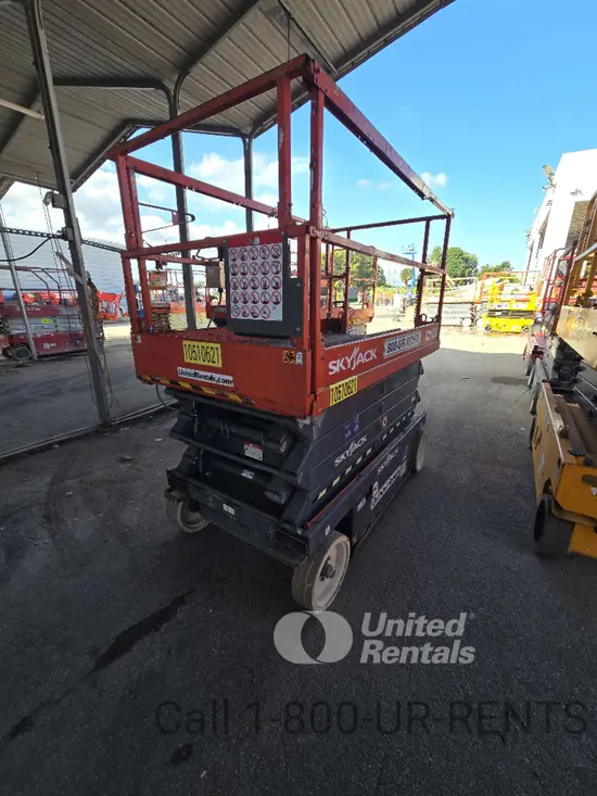 2016 Skyjack SJIII4632 Scissor Lift