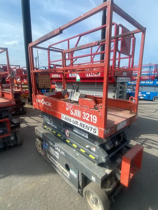 2017 Skyjack SJIII3219 Scissor Lift