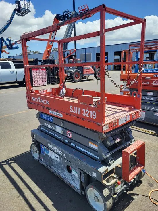 2018 Skyjack SJIII3219 Scissor Lift