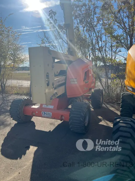 2017 JLG 450AJ Articulating Boom Lift