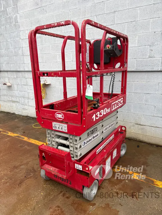 2018 MEC 1330SE Scissor Lift