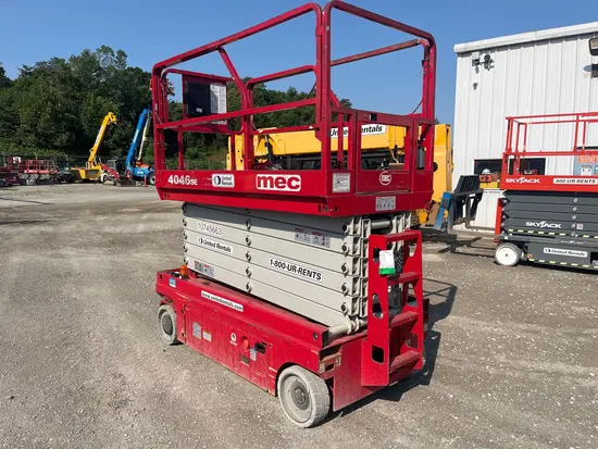 2018 MEC 4046SE Scissor Lift